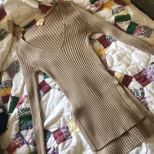 Tan, low cut, long sleeved sweater!